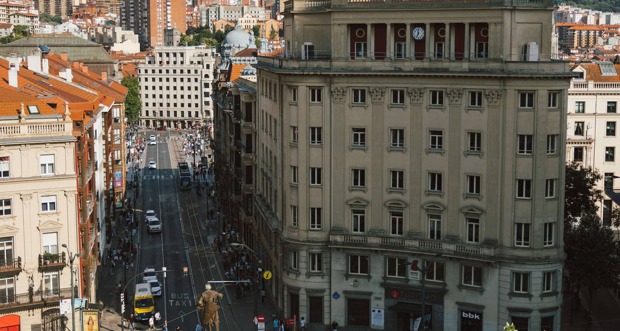 Radisson Collection Hotel Gran Vía Bilbao Descubre el nuevo Radisson Collection Hotel, Gran Vía Bilbao | Radisson
