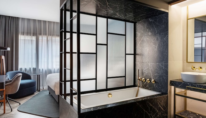 Radisson Collection Hotel, Gran Via Bilbao - Collection Superior