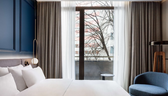 Radisson Collection Hotel, Gran Via Bilbao - Collection Superior - Balcony