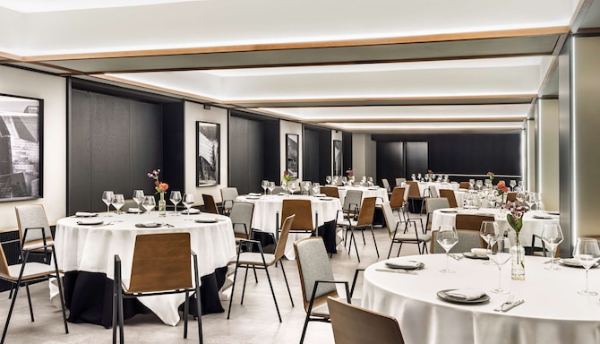 Radisson Collection Hotel, Gran Via Bilbao - San Francisco Meeting Room Banquet