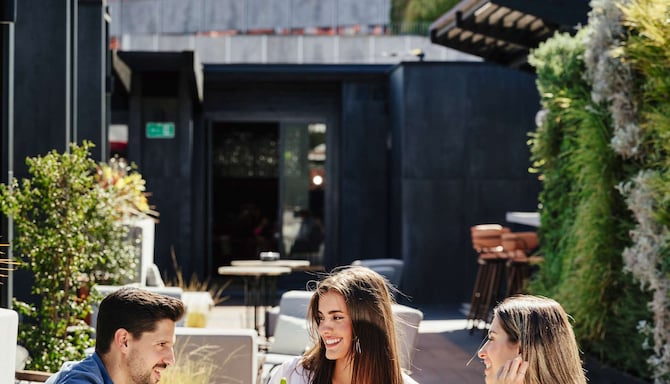 Radisson Collection Hotel, Gran Via Bilbao - Couple lifestyle