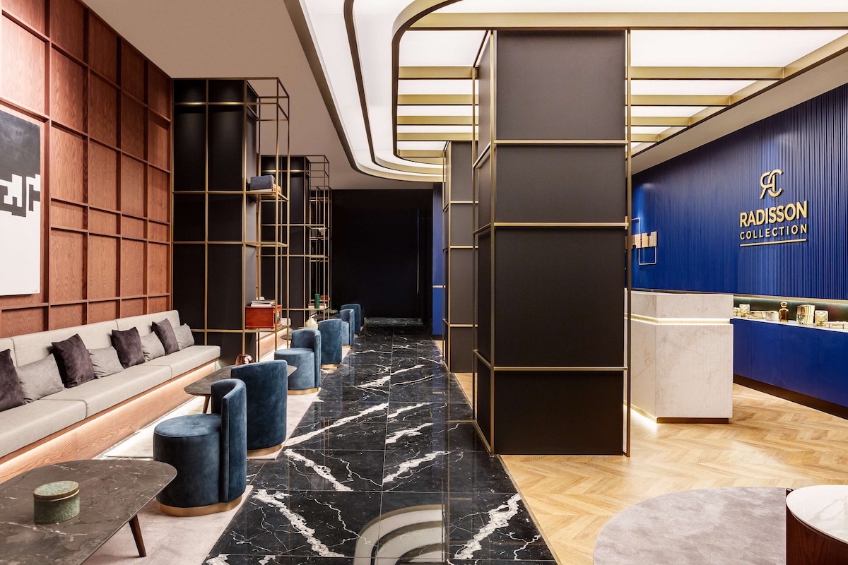 Radisson Collection Hotel, Gran Via Bilbao - Ontvangst