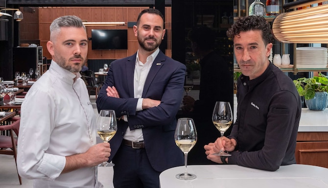 Radisson Collection Hotel, Gran Via Bilbao - Eneko Basque team