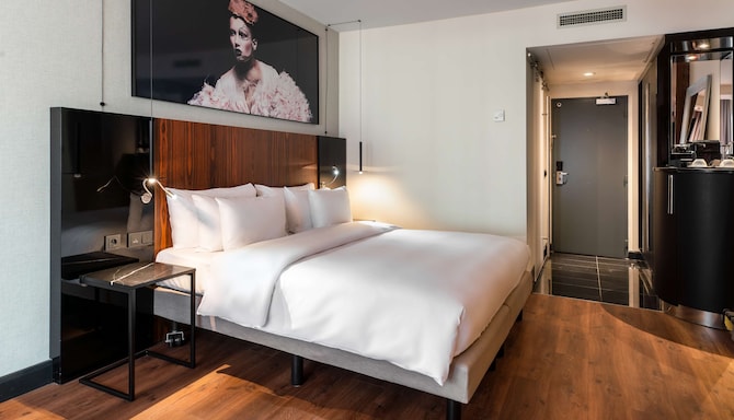 Radisson Collection Hotel, Grand Place Brussels - Collection Premium Room