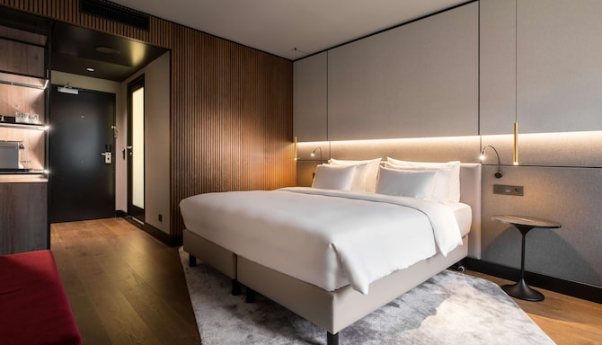 Radisson Collection Hotel, Grand Place Brussels - Guest Room