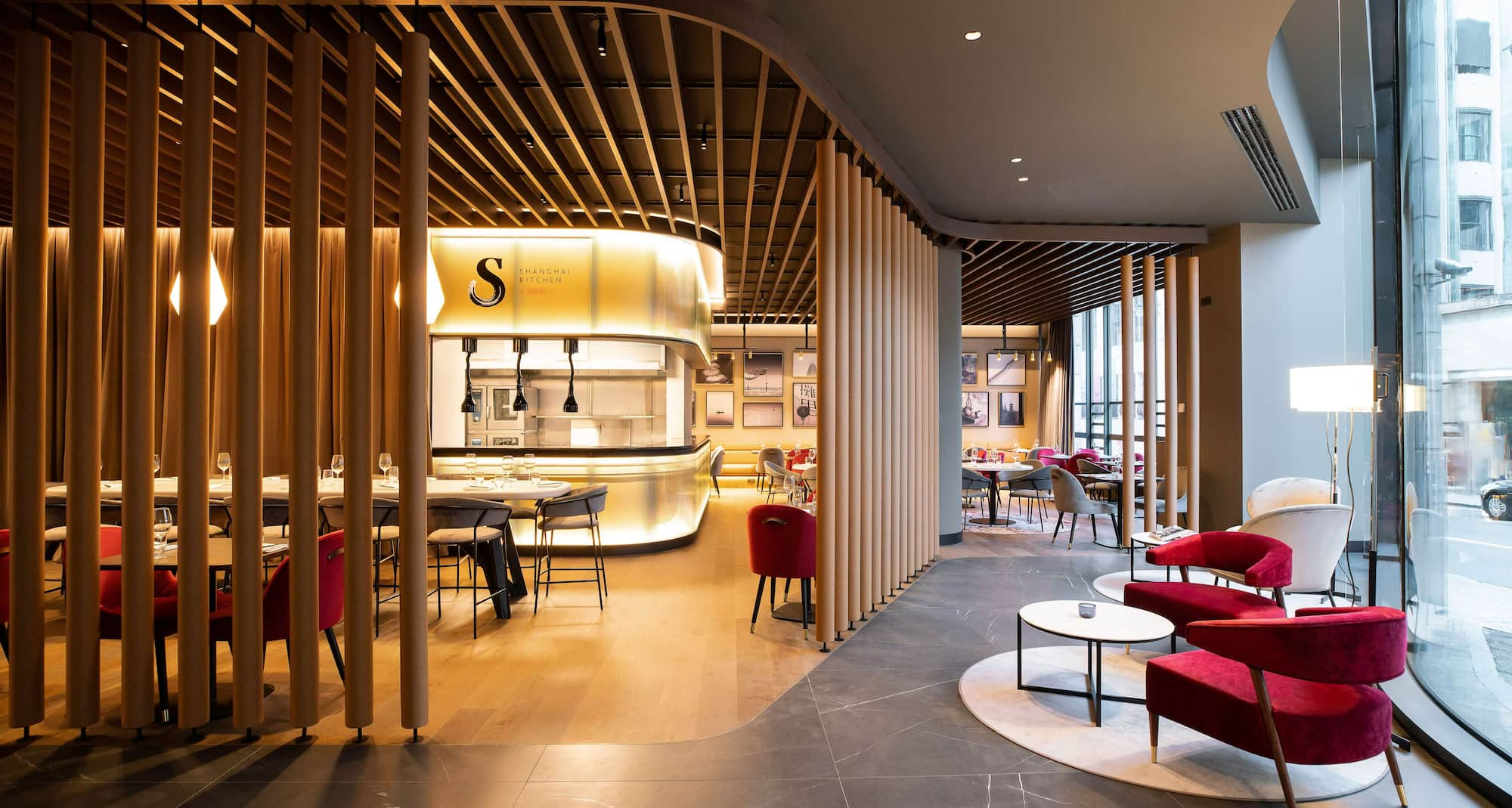 Radisson Collection Hotel, Grand Place Brussels - Hotel lobby, view towards Shanghai Kitchen restaurant