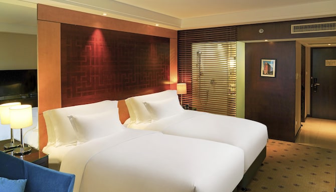 Radisson Collection Hotel, Hyland Shanghai - collection Superior Room twin