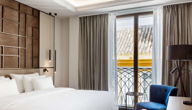Radisson Collection Hotel, Magdalena Plaza Sevilla - Family Stay room