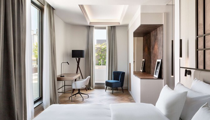 Radisson Collection Hotel, Magdalena Plaza Sevilla: habitación Premium con terraza y bañera de hidromasaje