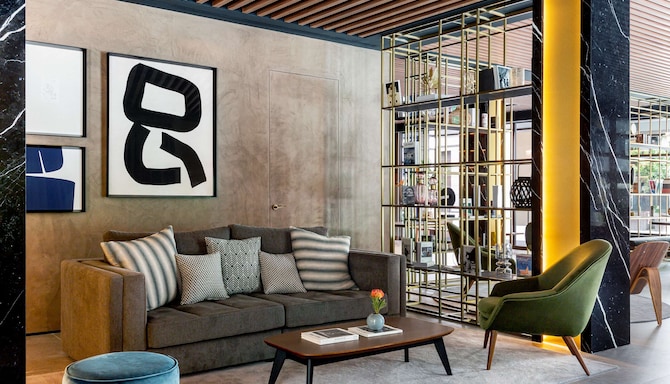 Radisson Collection Hotel, Magdalena Plaza Sevilla - Lobby