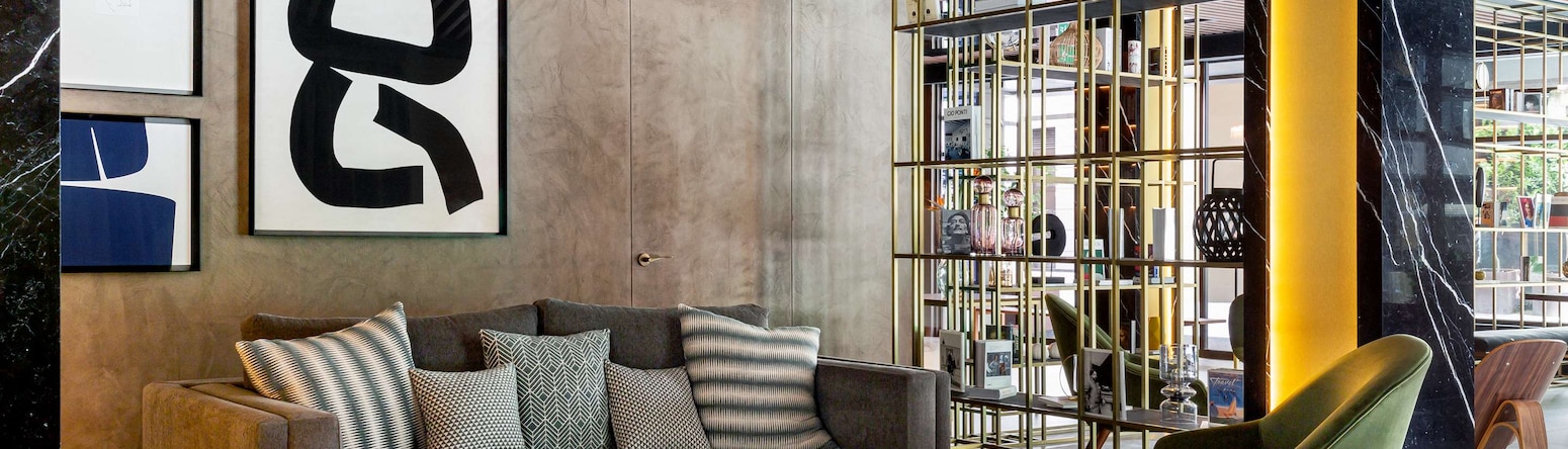 Radisson Collection Hotel, Magdalena Plaza Sevilla - Lobby