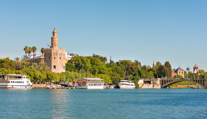 Radisson Collection Hotel, Magdalena Plaza Sevilla - Sevilla río Guadalquivir