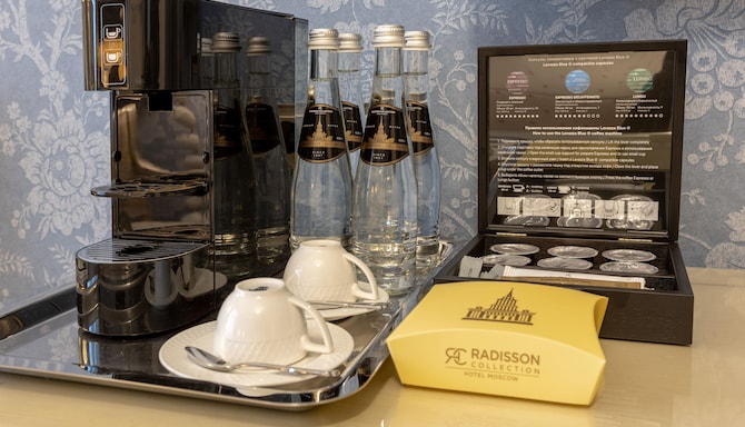 Radisson Collection Hotel, Moscow - Coffee and tea making facilities