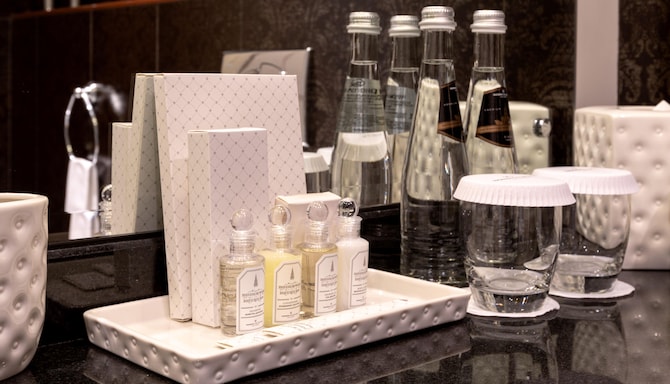 Radisson Collection Hotel, Moscow - Bathroom amenities