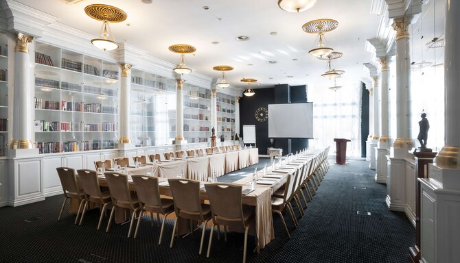 Radisson Collection Hotel, Moscow - Library
