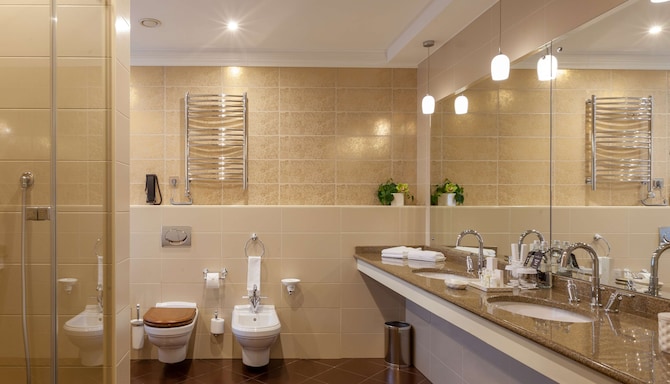 Radisson Collection Hotel, Moscow - Bathroom