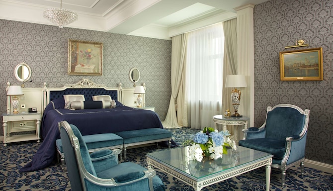 Radisson Collection Hotel, Moscow - Presidential Suite bedroom
