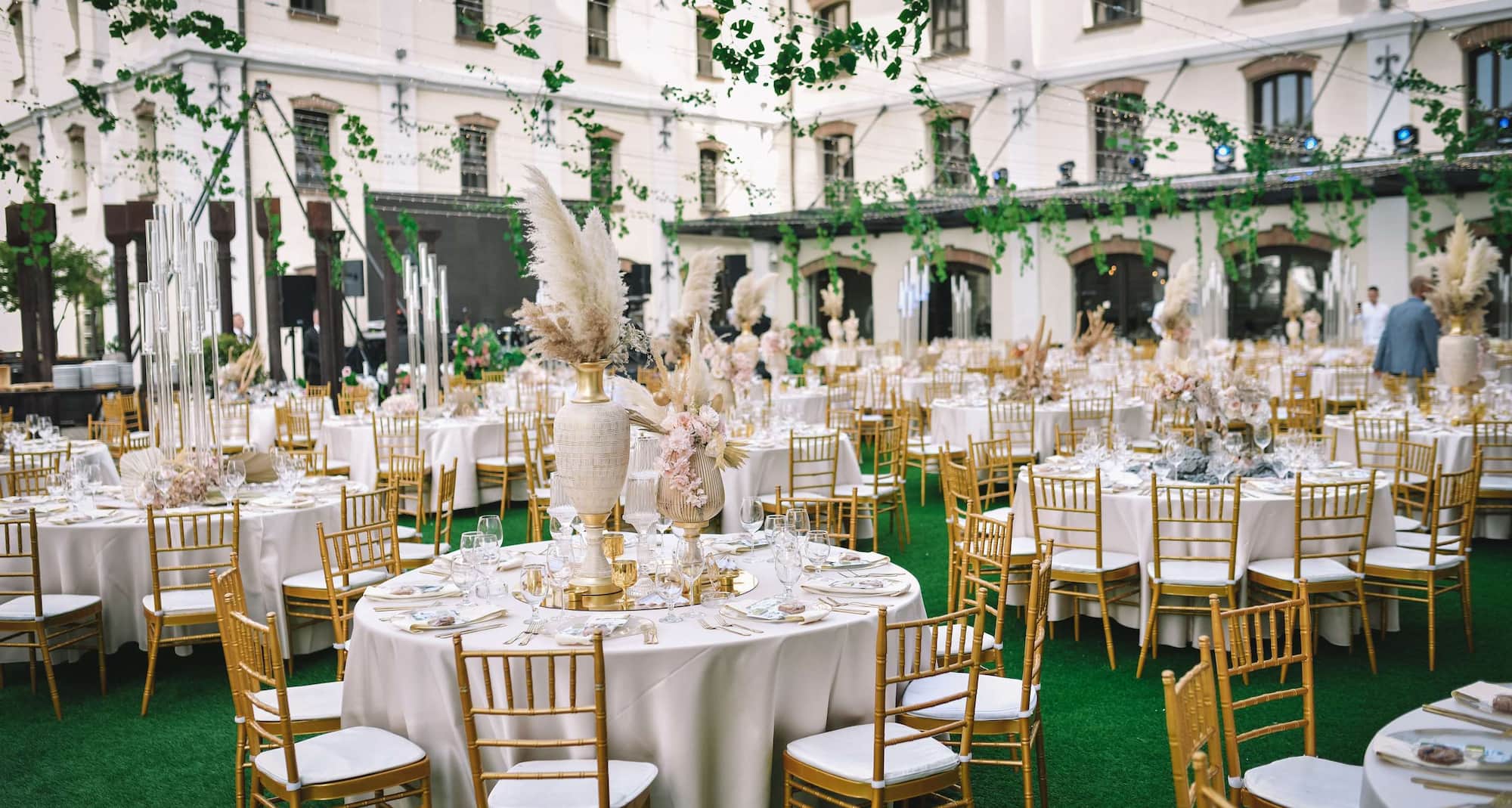 Radisson Collection Hotel, Old Mill Belgrade - Event at Piazza