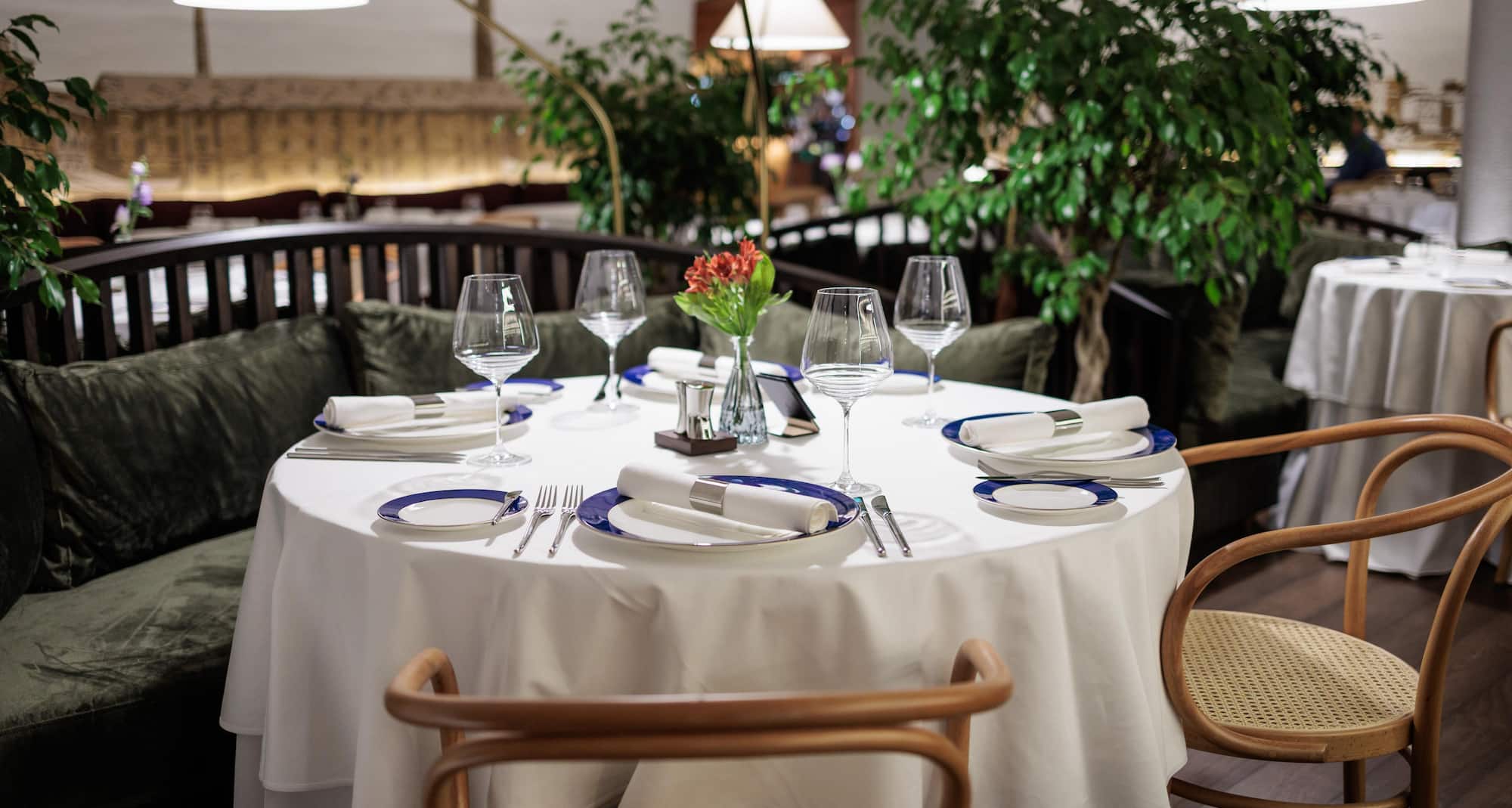 Radisson Collection Hotel, Old Mill Belgrade - Senjak Bistro Bar