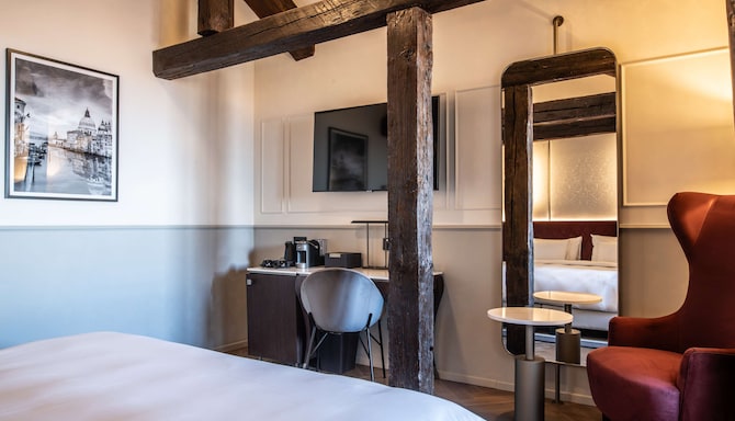 Radisson Collection Hotel, Palazzo Nani Venice - Collection Room