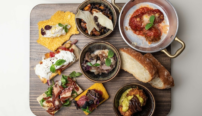 Radisson Collection Hotel, Palazzo Nani Venice - Venetian Cicchetti