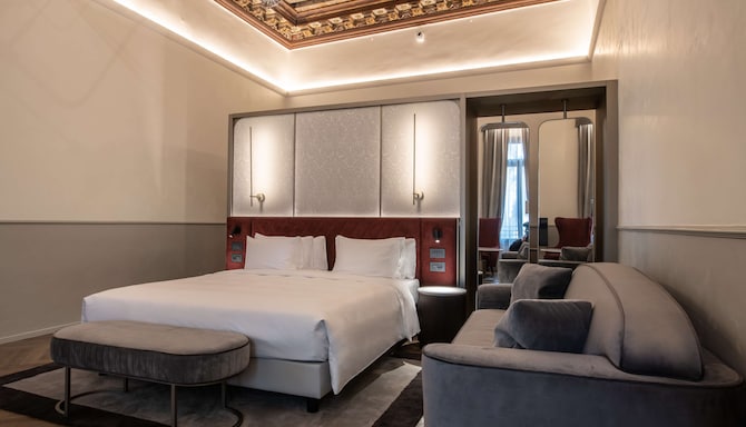 Radisson Collection Hotel, Palazzo Nani Venice - Renaissance Junior Suite
