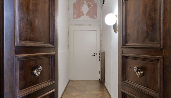 Radisson Collection Hotel, Palazzo Nani Venice - Presidential Suite Vittoria - entrance