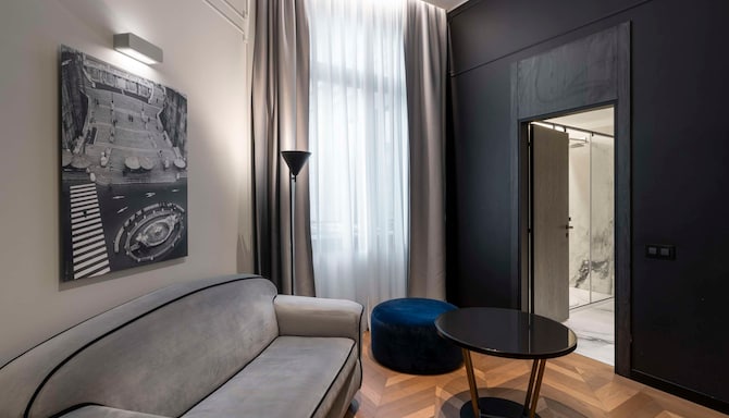 Radisson Collection Hotel, Palazzo Touring Club Milan - Junior Suite