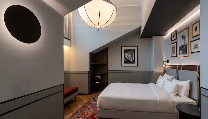 Radisson Collection Hotel, Palazzo Touring Club Milan - Junior Suite