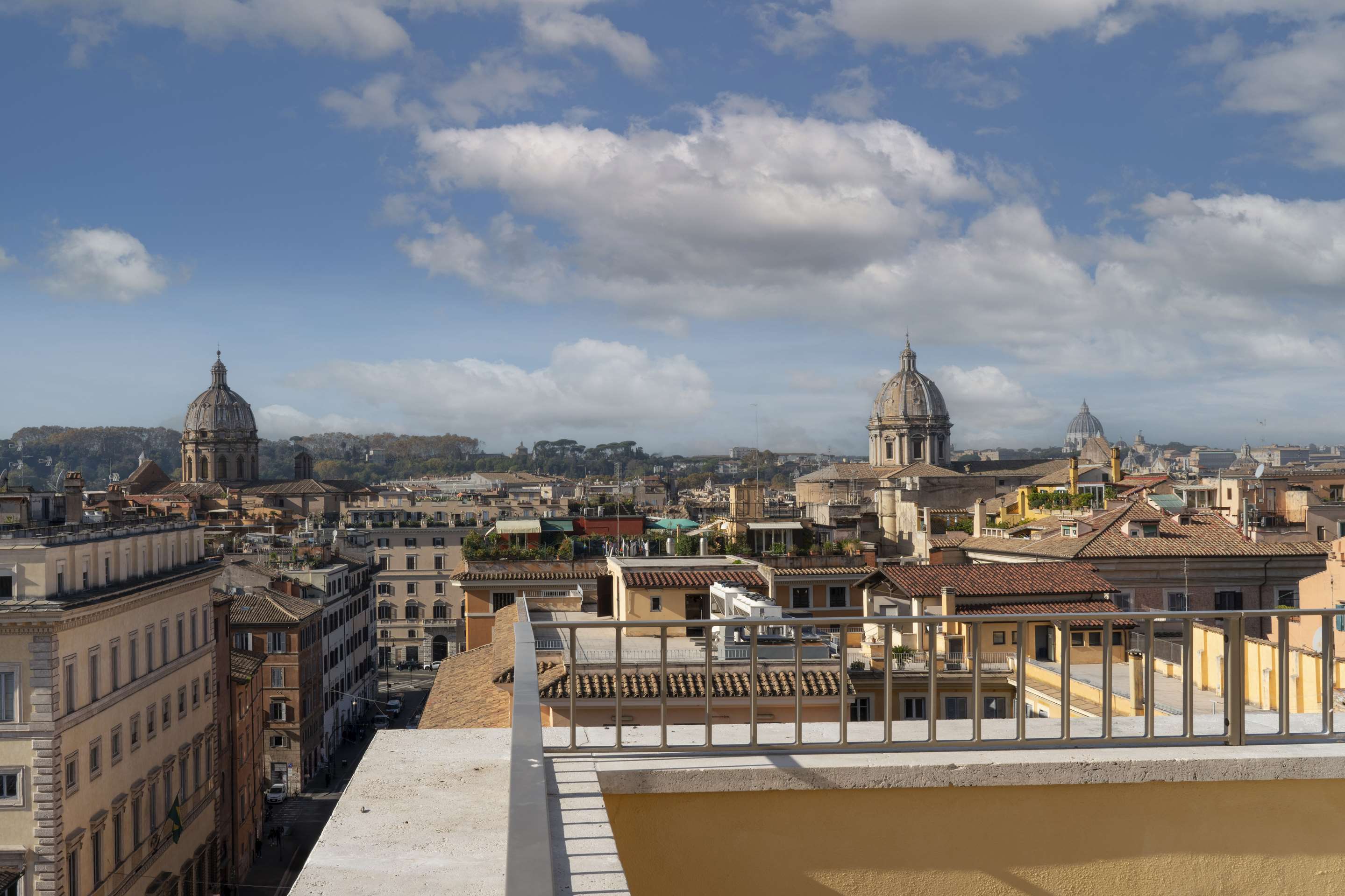 Discover our rooftop bar | Radisson Collection Hotel, Roma Antica