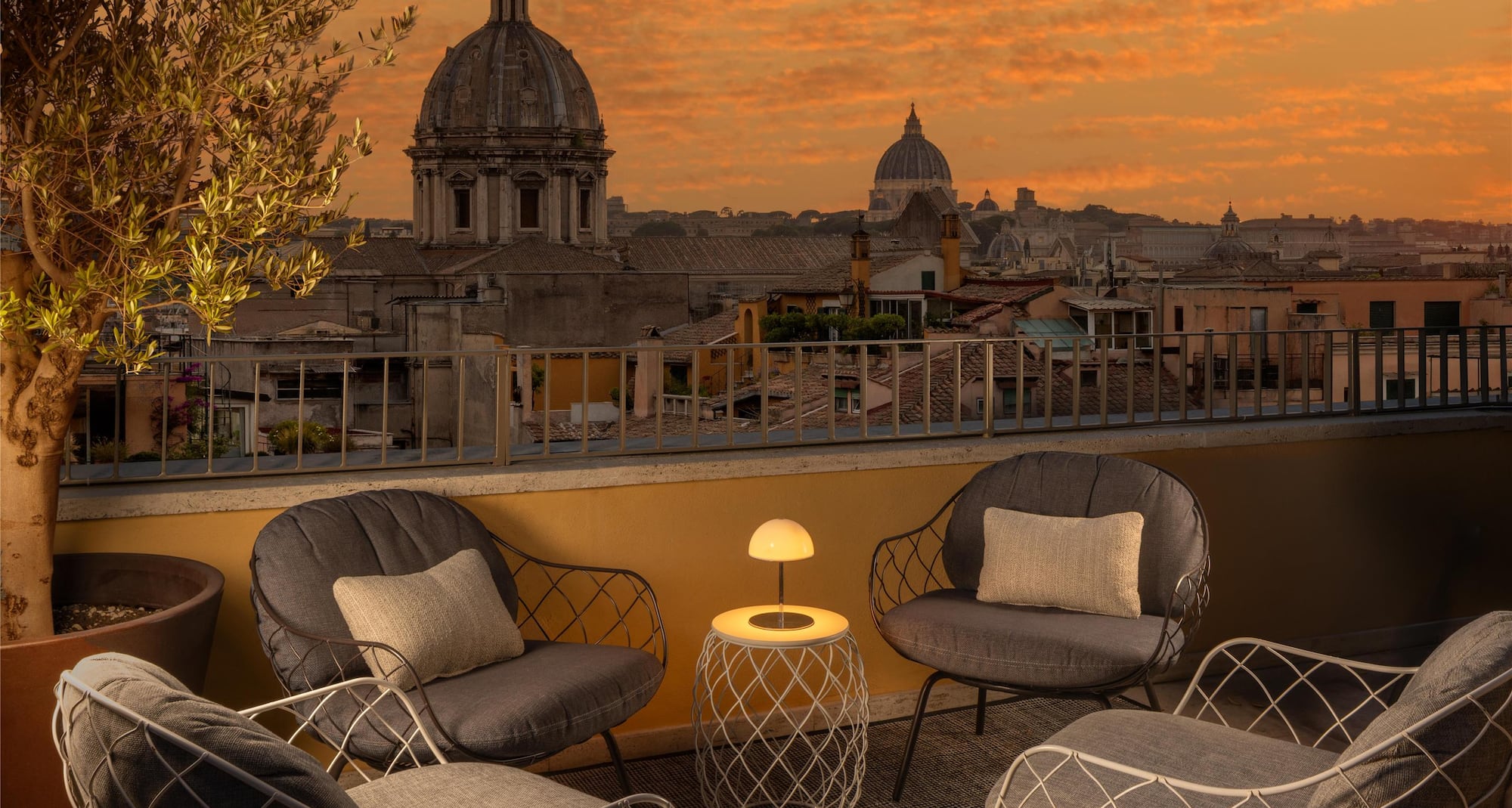 Radisson Collection Hotel, Roma Antica - Modius On The Roof Terrace