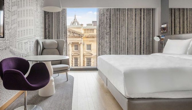 Radisson Collection Hotel, Royal Mile Edinburgh - Premium Room