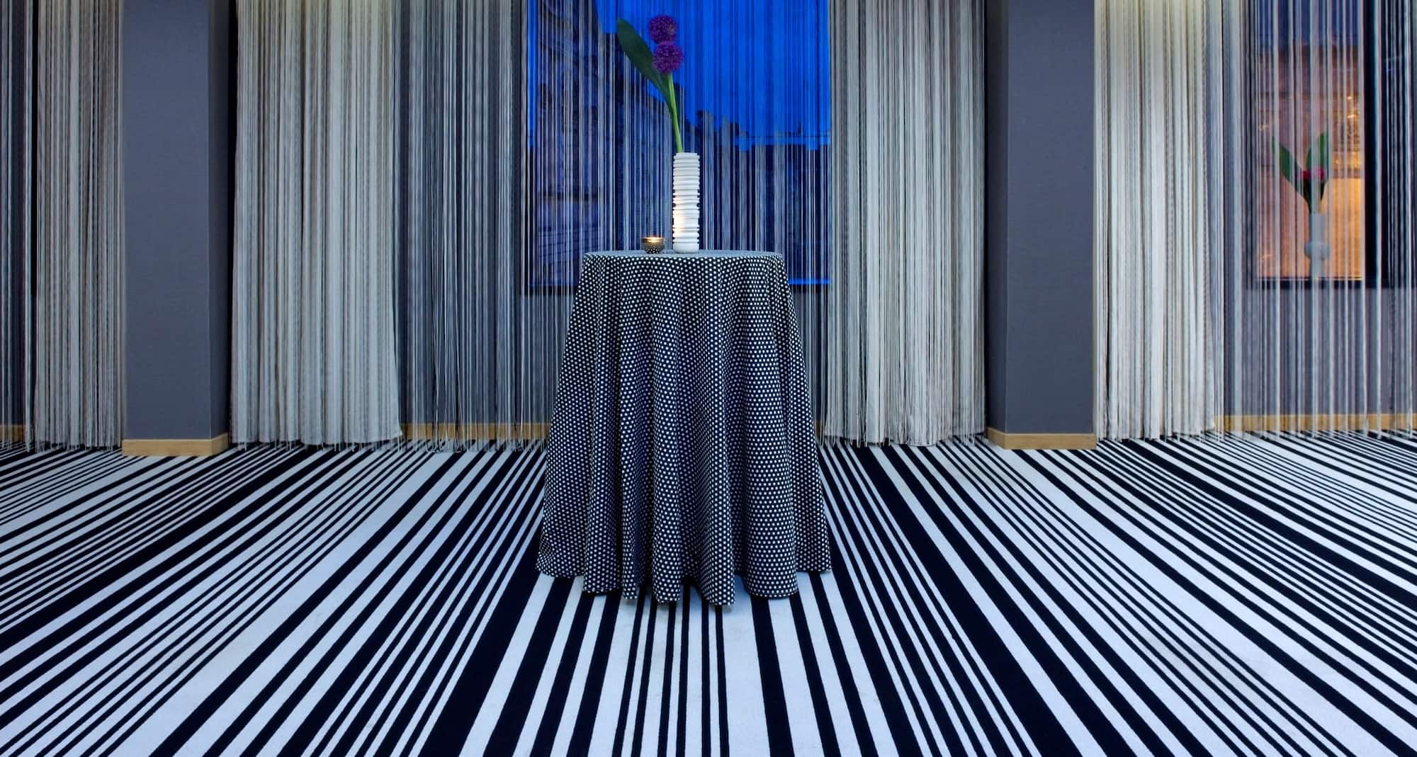 Radisson Collection Hotel, Royal Mile Edinburgh - Tartan Meeting Room