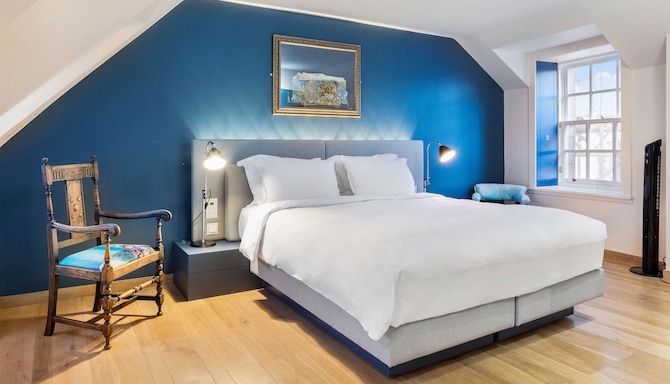 Radisson Collection Hotel, Royal Mile Edinburgh - Rooftop Rest Suite