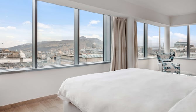Radisson Collection Hotel, Royal Mile Edinburgh - Garden Paradise Suite