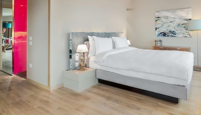Radisson Collection Hotel, Royal Mile Edinburgh - Garden Paradise Suite