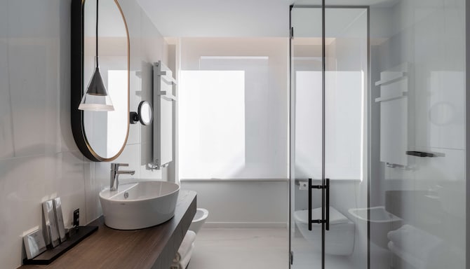 Radisson Collection Hotel, Santa Sofia Milan - Collection Room bathroom