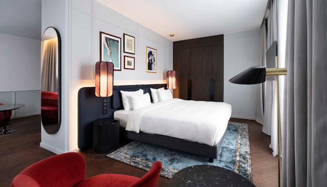 Radisson Collection Hotel, Santa Sofia Milan - Junior Suite