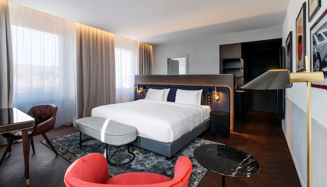 Radisson Collection Hotel, Santa Sofia Milan - Junior Suite