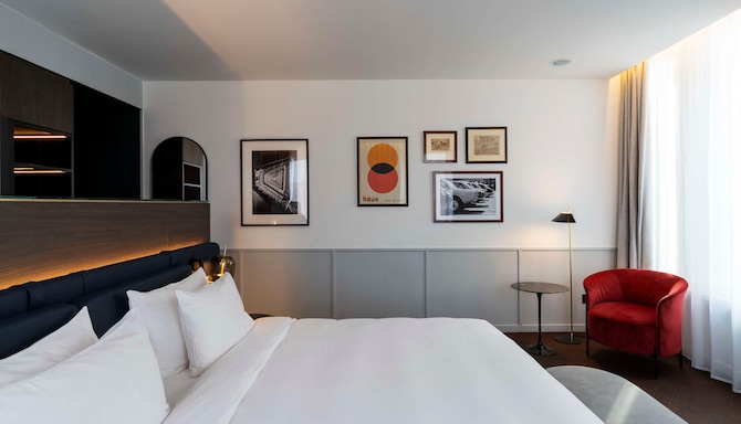 Radisson Collection Hotel, Santa Sofia Milan - Junior Suite