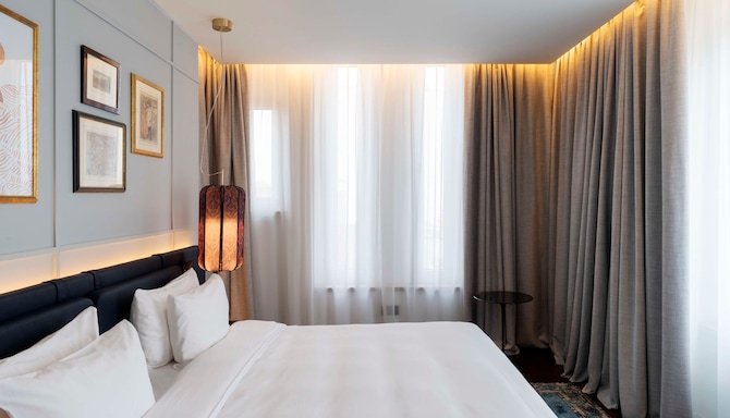 Radisson Collection Hotel, Santa Sofia Milan - Suite