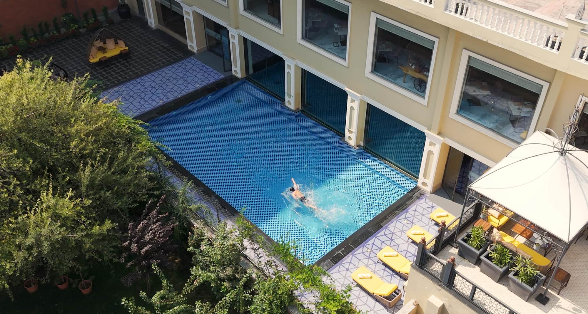 Radisson Collection Hotel & Spa, Riverfront Srinagar - Outdoor Pool