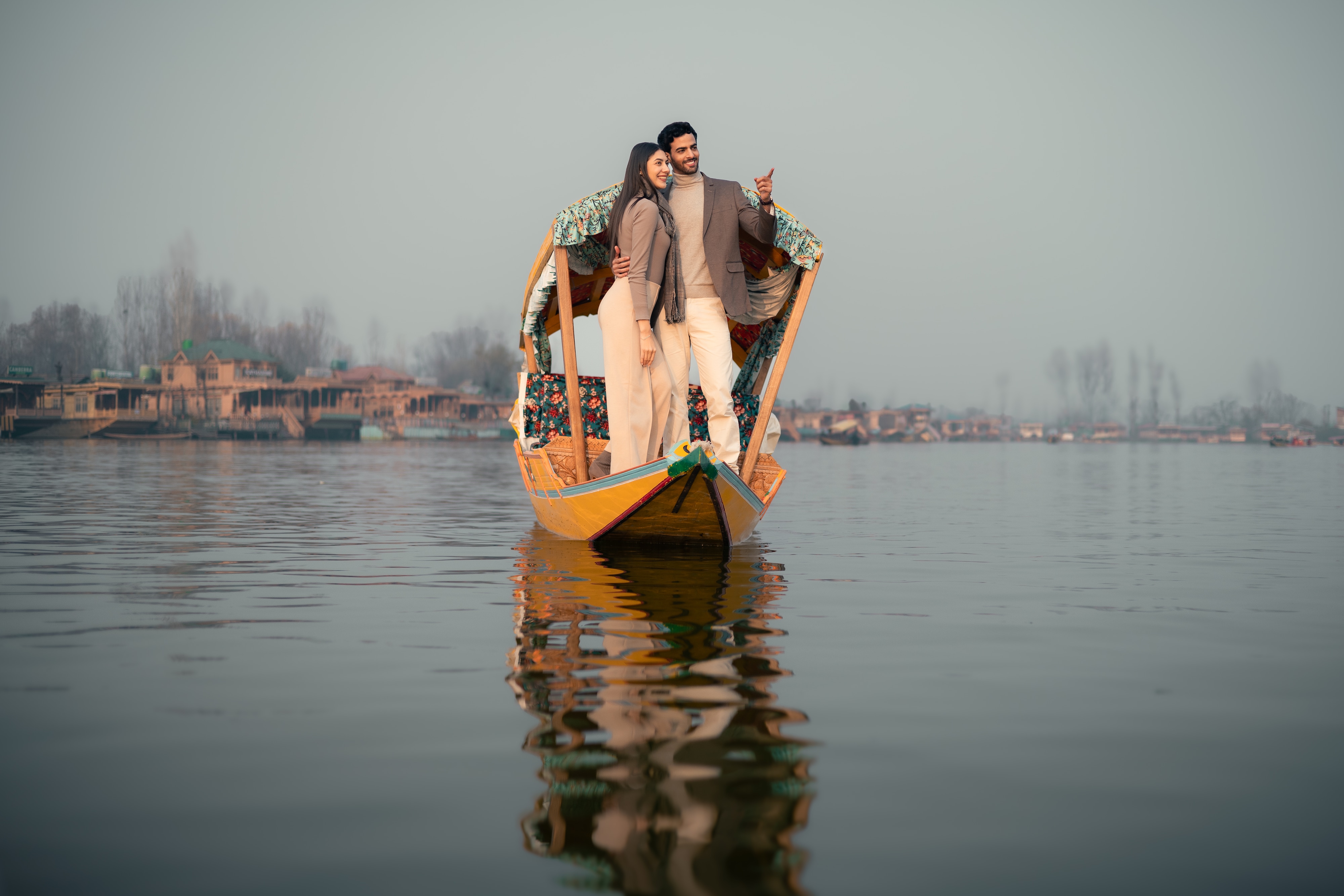 Radisson Collection Hotel & Spa, Riverfront Srinagar - Hotel video