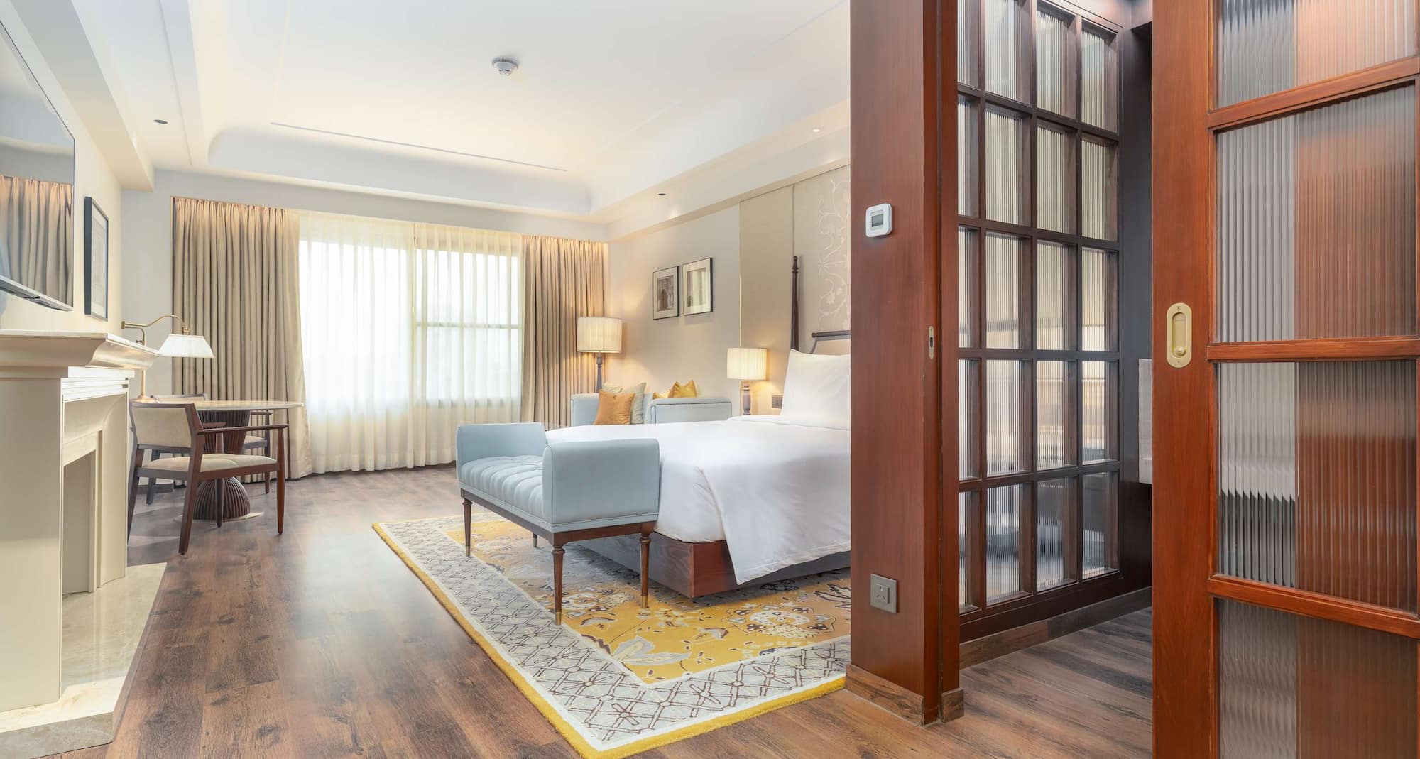 Radisson Collection Hotel and Spa, Riverfront Srinagar - Collection Executive Room