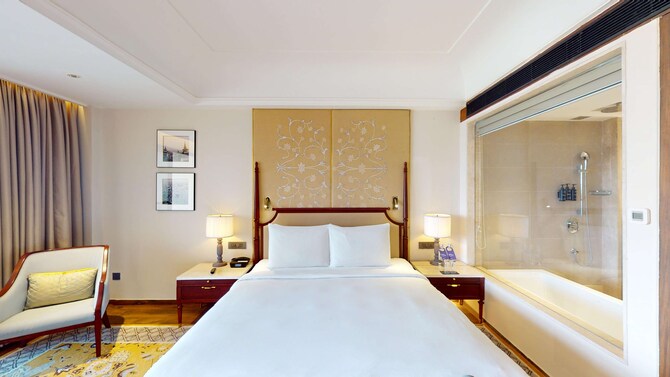 Radisson Collection Hotel & Spa, Riverfront Srinagar - Collection Executive Room with Balcony