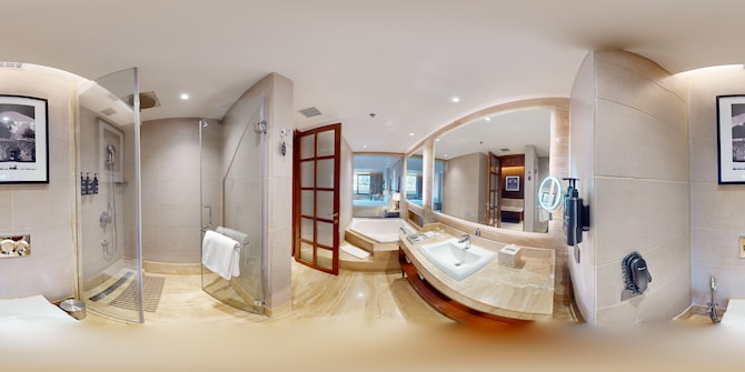 Radisson Collection Hotel & Spa, Riverfront Srinagar - Executive Bathroom