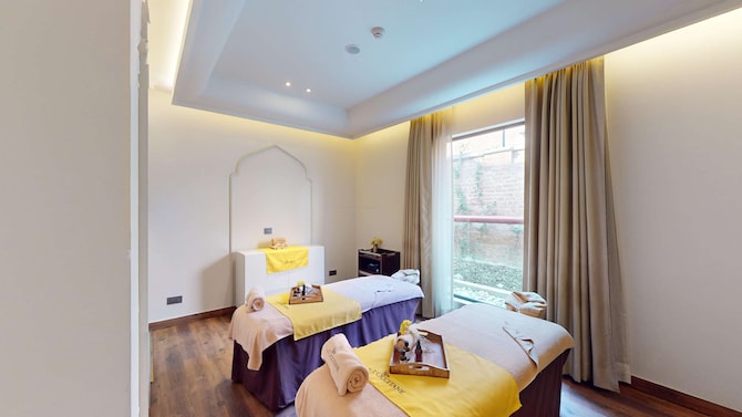 Radisson Collection Hotel and Spa, Riverfront Srinagar - Spa Couple Treatment Room