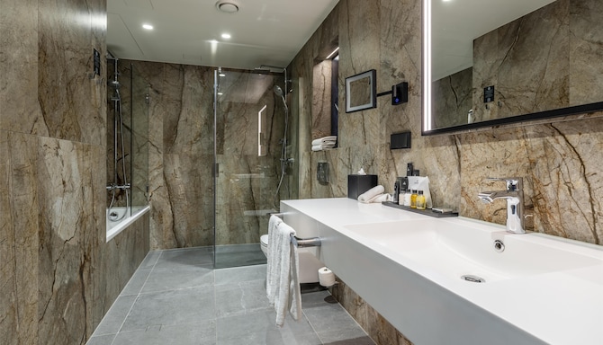 Radisson Collection Hotel, Tallinn - Huoneen kylpyamme