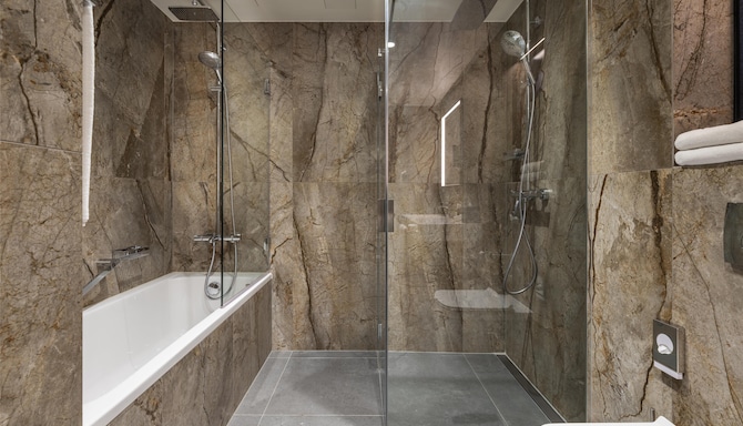 Radisson Collection Hotel, Tallinn - Huoneen kylpyamme