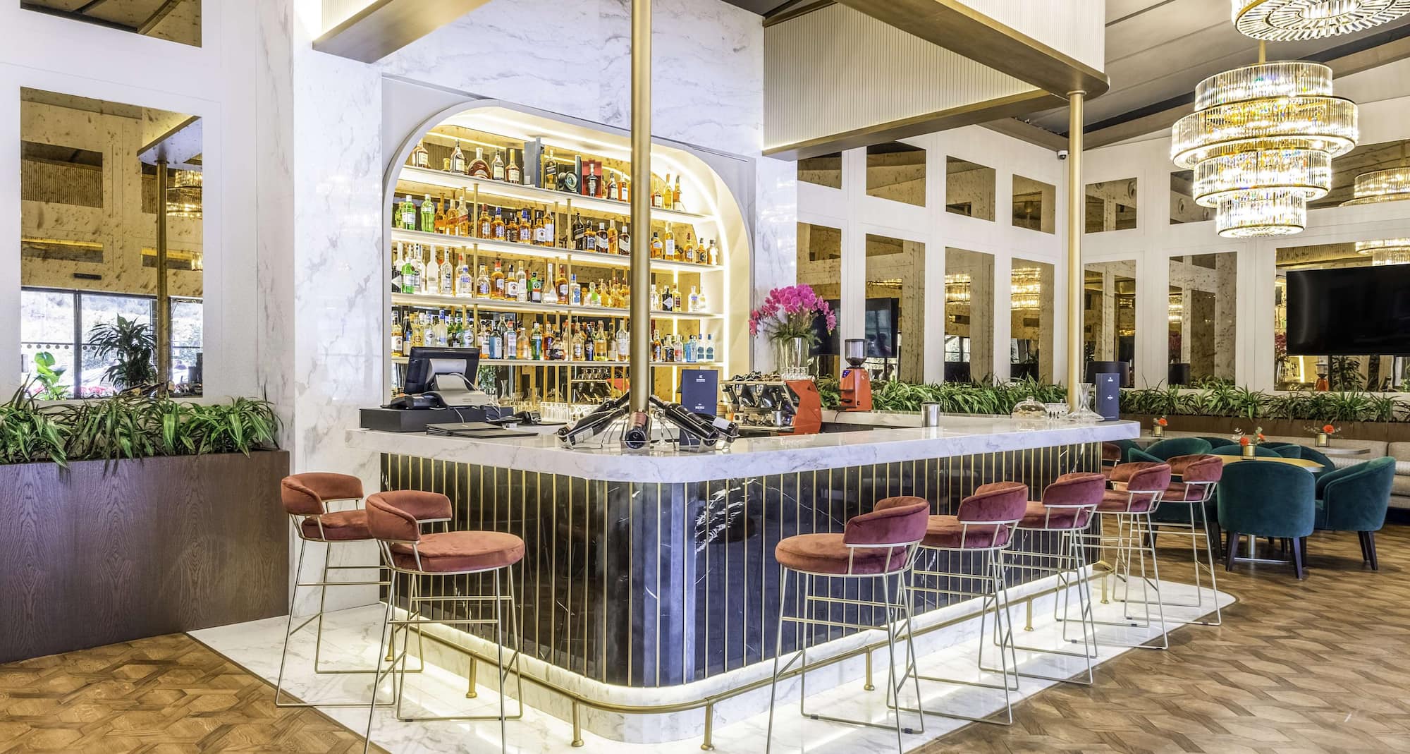 Radisson Collection Hotel, Vadistanbul - Vadi Bar